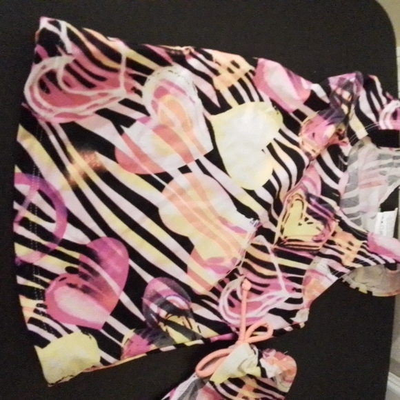 Girl's two-piece swim suit.NWT - Picture 2 of 6